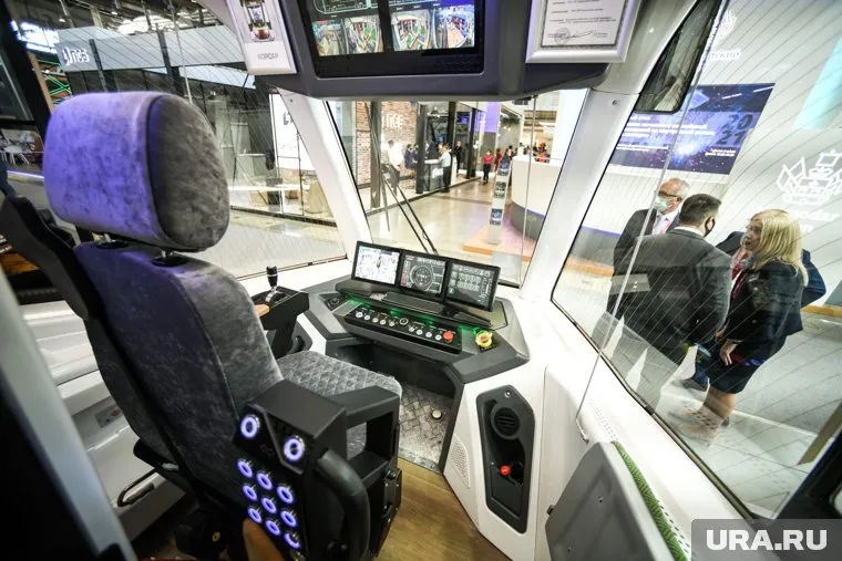 Курсировать на маршруте транспорт начнет в августе