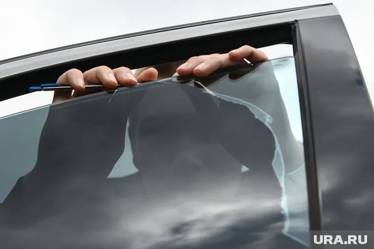 Штраф за "иранскую тонировку" может составить до 15 тысячи рублей