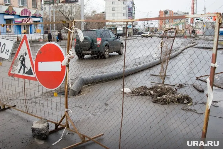 Движение через мост в Новом Уренгое будет перекрыто в ночь с 10 апреля на 11 апреля