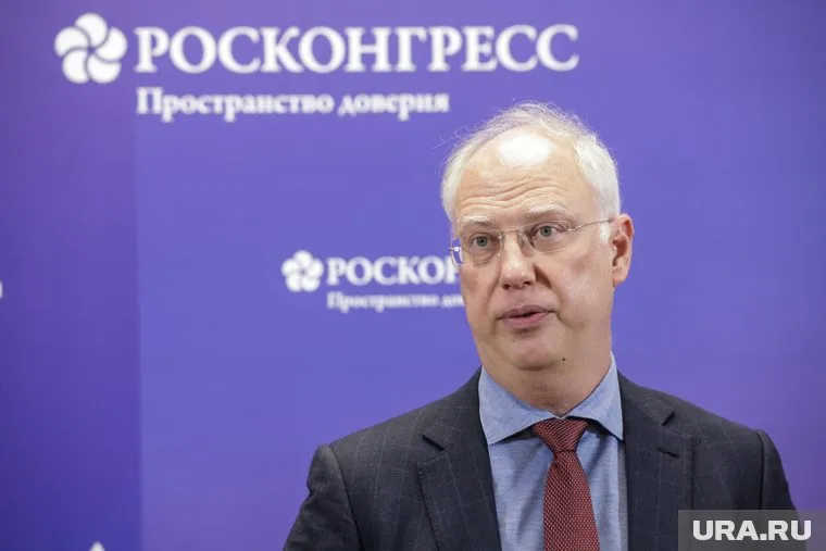 Россия не просит облегчения западных санкций, заявил Дмитриев