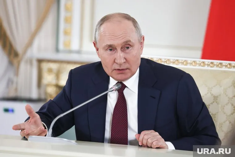 Немцы опасаются негативной реакции Владимира Путина из-за строительства завода, пишет NYT