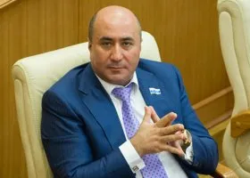 Депутата Карапетяна лишили прав за езду в пьяном виде