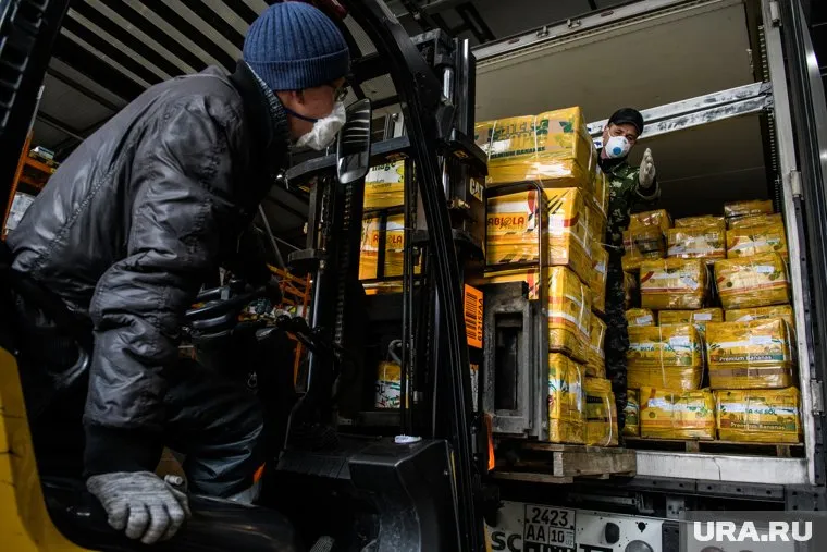 Логистический центр уральского ритейлера оказался в центре скандала