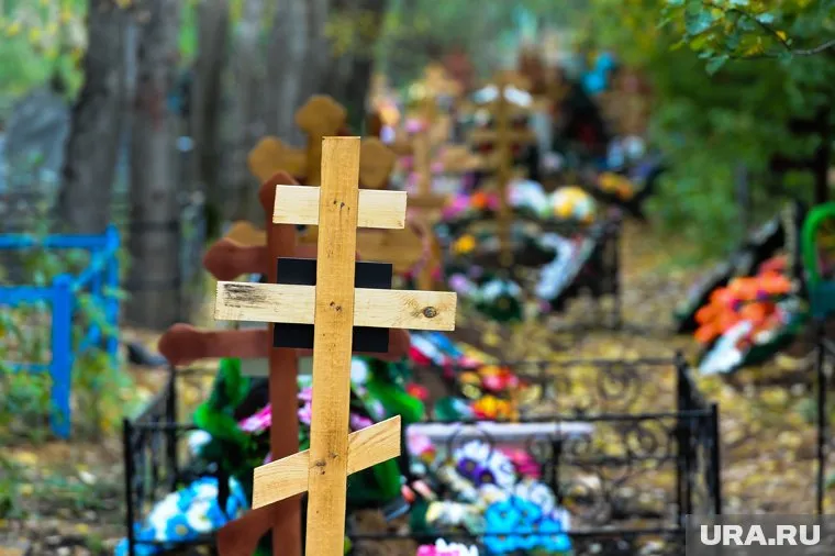 За могилой олигарха Березовского никто не следит (архивное фото)