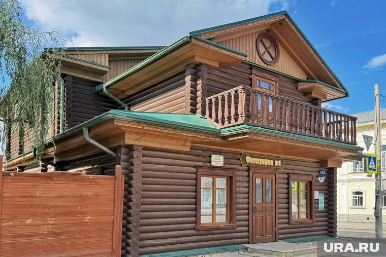 Единственный в России деревянный курганский дом фотографии приглянулся известному телеведущему