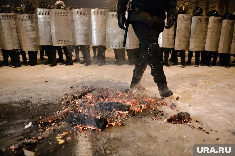В республике начались беспорядки после парламентских выборов (архивное фото)