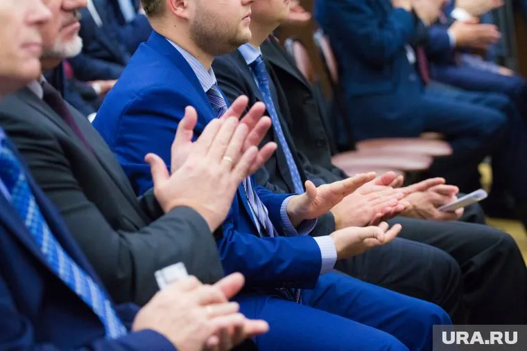 Югорчане устроили овации тюменским артистам