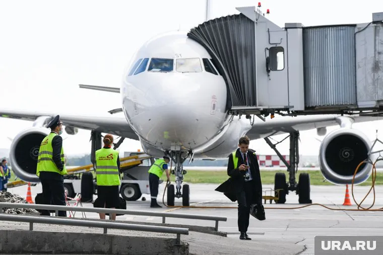 Самолету понадобилось произвести дозаправку