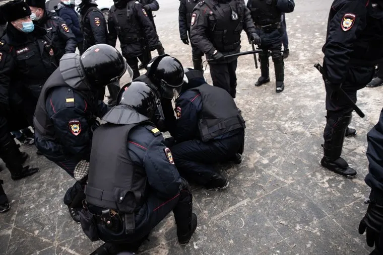 Несанкционированная акция в поддержку Алексея Навального. Екатеринбург