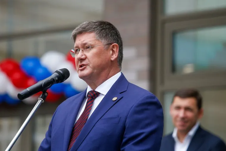 Куйвашев на 1 сентября в Березовском. Свердловская область 