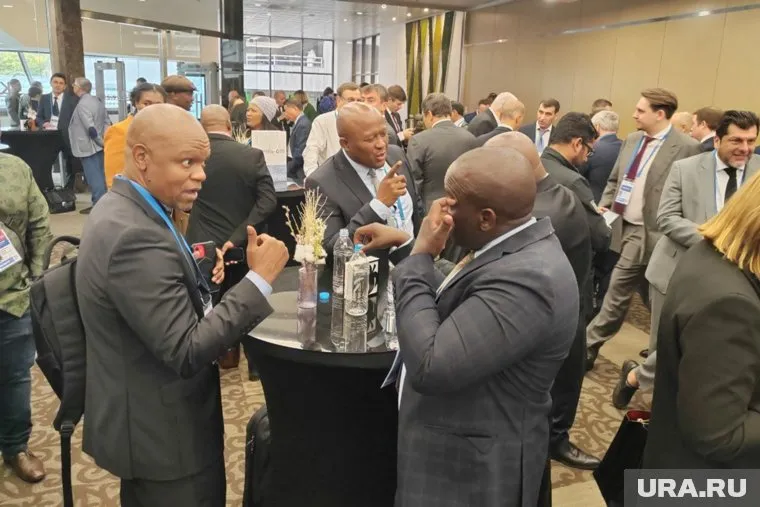 Важно сохранить «клубный формат» БРИКС, считает эксперт