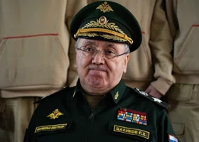 Участок в суперэлитной деревне, особняки и не только