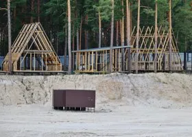 В Кургане к лету достроят базу отдыха на Голубых озерах