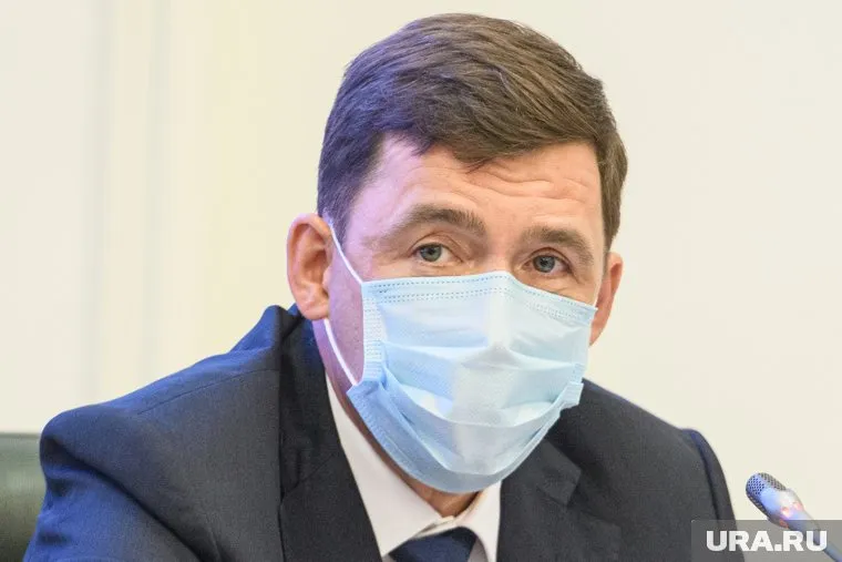 Губернатор не анонсировал новые жесткие ограничения