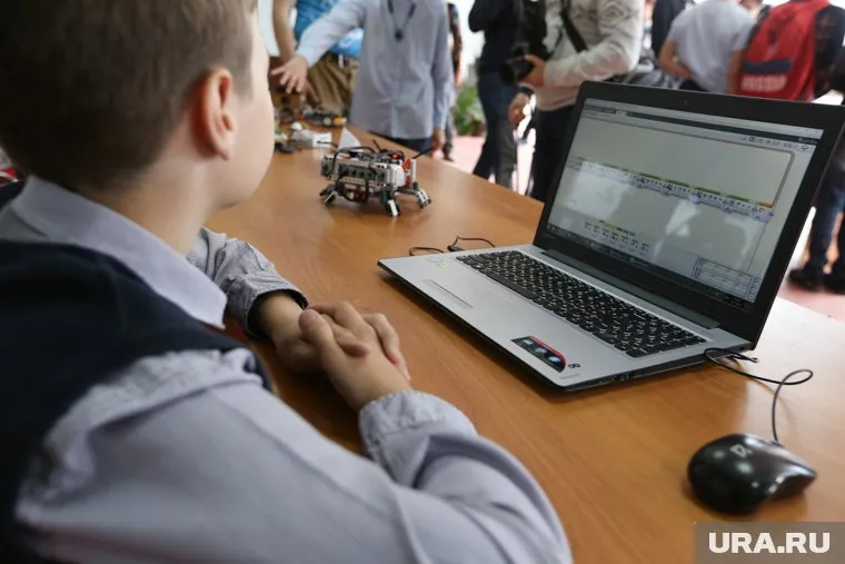 Начиная со 2 апреля для школьников будут организованы онлайн-уроки