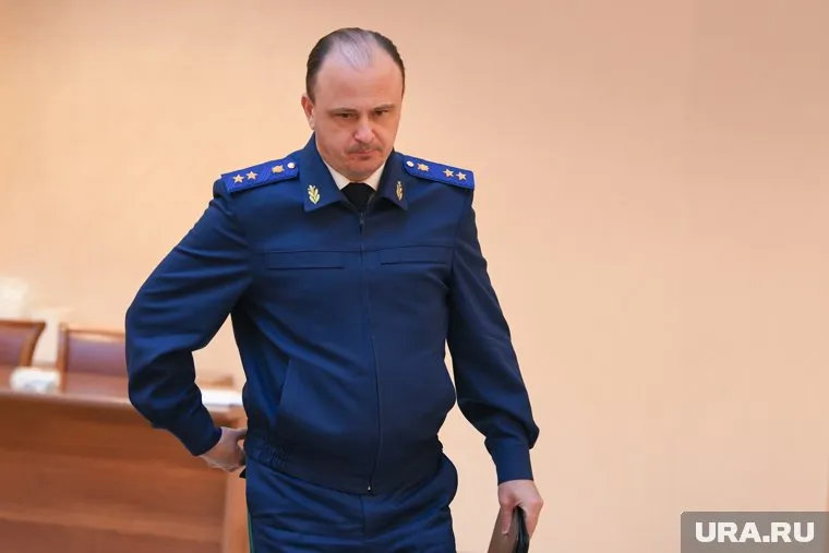 Студенты подготовят обращение на имя главы свердловской прокуратуры Бориса Крылова