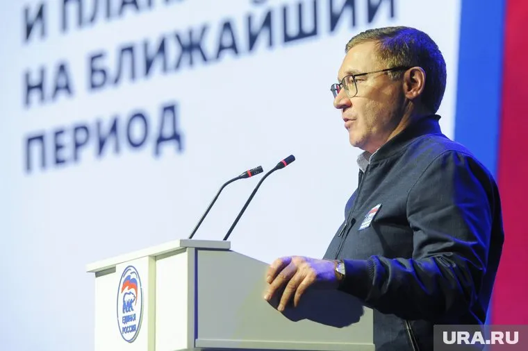 Секретаря Генсовета ЕР Владимира Якушева ждут в Ханты-Мансийске на форуме муниципальных депутатов