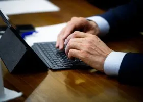 Фирма, где работает юрист Миши Бахтина, написала Путину после ВКС с Минздравом