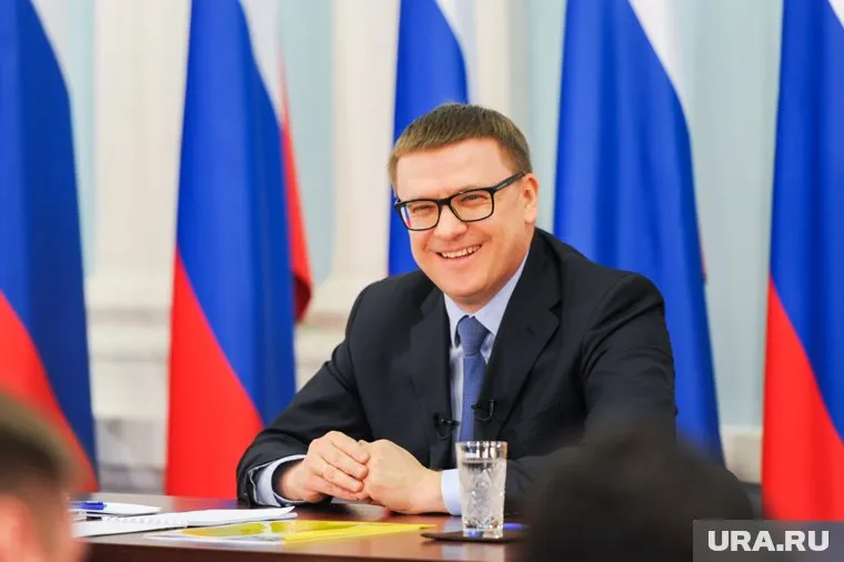 Алексей Текслер поставил рекорд, уложившись в 30 минут. Раньше на отчет уходил час