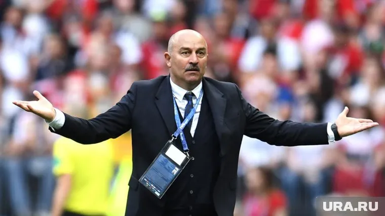 По мнению российского тренера, эмоции нужно сохранить, поскольку турнир только начинается