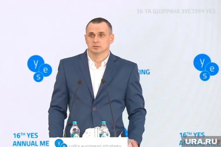 Олегу Сенцову и другим освобожденным из российских тюрем украинцам нельзя будет приехать в РФ