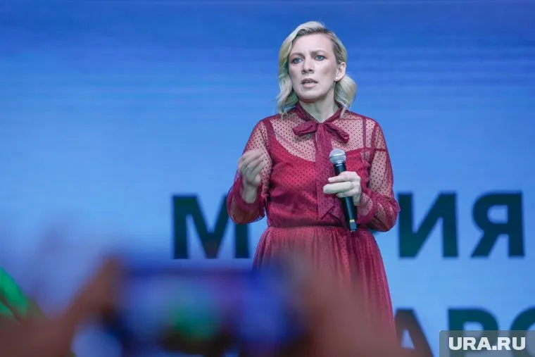 Мария Захарова считает, что превращение Украины в неонацистское государство — это самый простой способ для вербовки людей