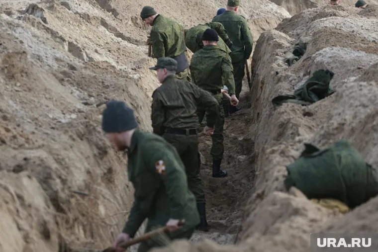 «Линия Суровикина» показала успех во время контрнаступления Украины, заявил Марк Галеотти