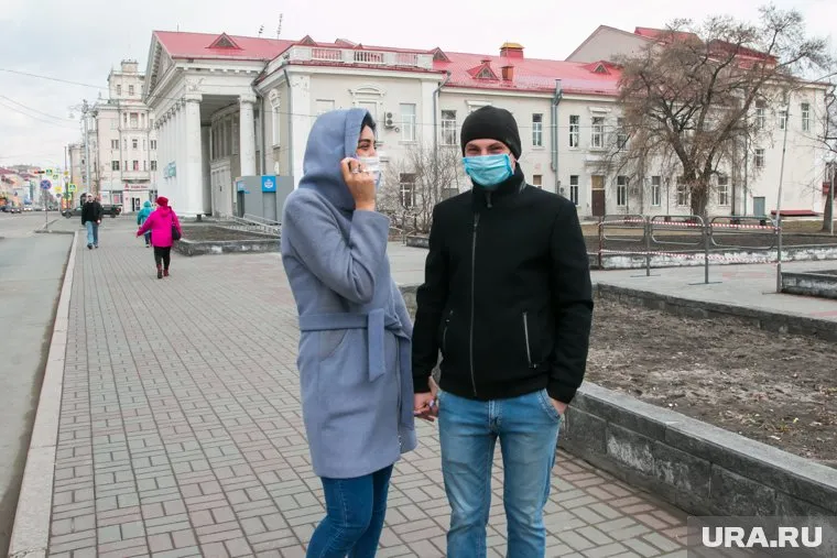 На улице полезнее дышать свежим воздухом, уверены в МЧС