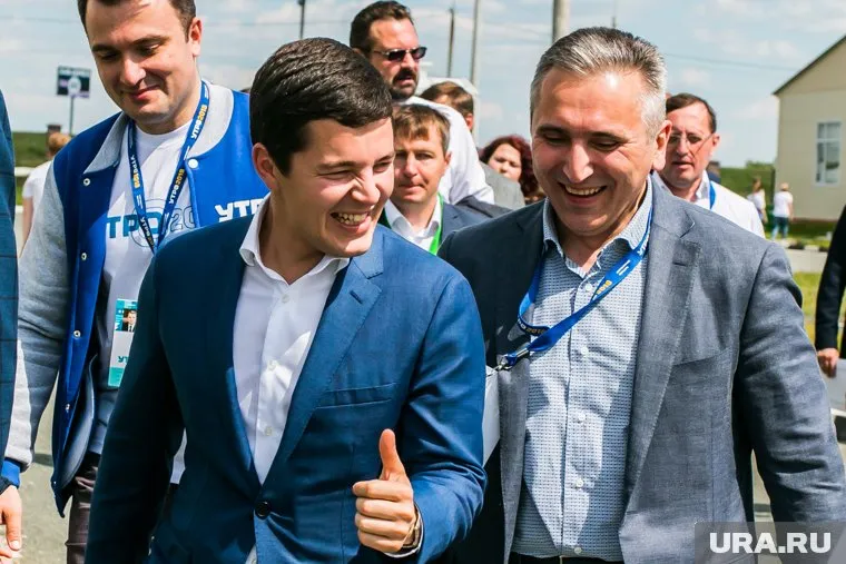 Артюхов и Моор запустили презентации обновленного «Сотрудничества» в «тюменской матрешке»