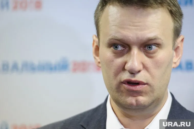 Навальный уже получил иск от Усманова. Может ждать еще один