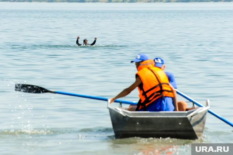 Тело погибшего нашли на глубине четырех метров