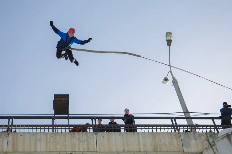 Прыжки с тарзанки. Пермь