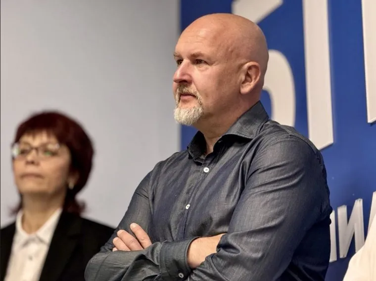 Иван Горнов, школа 64 Челябинск