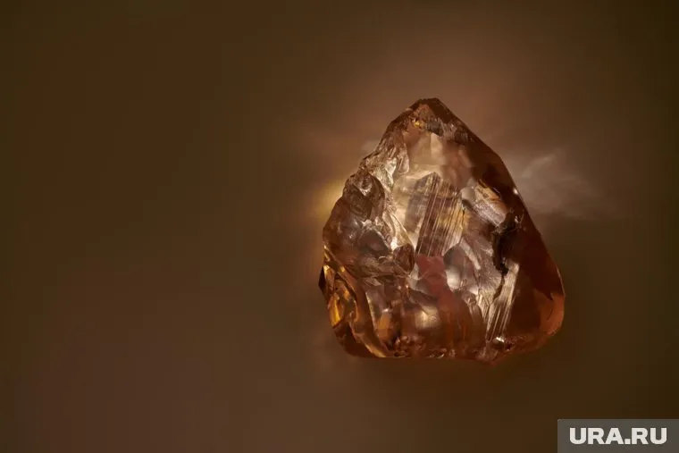 Алмаз получил наименование «80 лет Победы в Великой Отечественной войне»