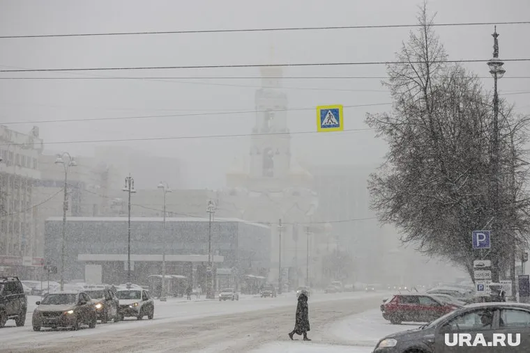 В ХМАО и ЯНАО будет идти снег до 2 июня