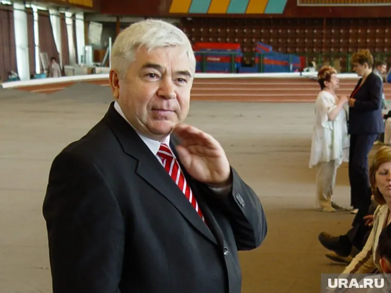 Следующий - бывший ректор Леонид Куликов