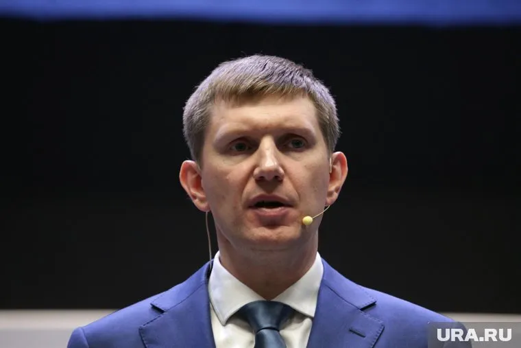 Бывшие депутаты и вице-губернаторы вызвали Максима Решетникова на диалог