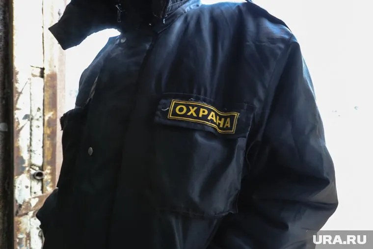 Сотрудники Стоматологической клиники ТюмГМУ утверждают, что в больнице усилили охрану