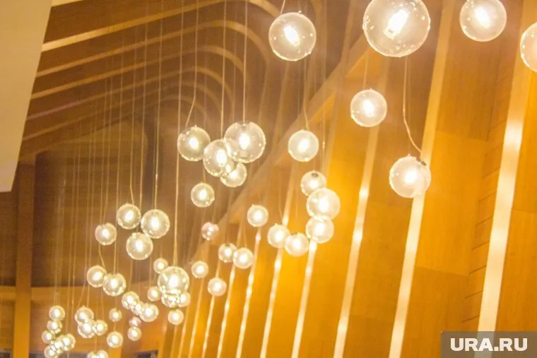 Энергетики сообщают, что часть работ на сетях продолжается