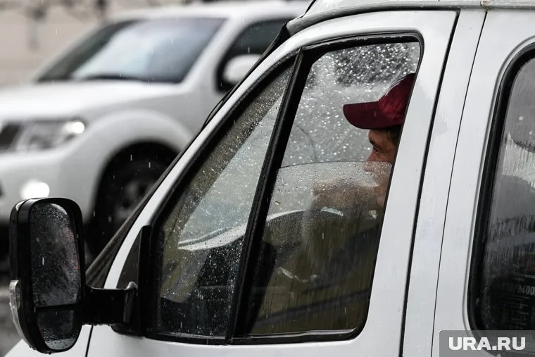 В акции приняли участие более 20 автовладельцев