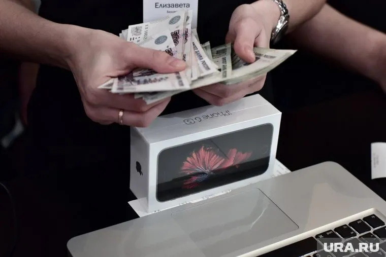 Продажи новых моделей смартфонов начнутся с 23 сентября