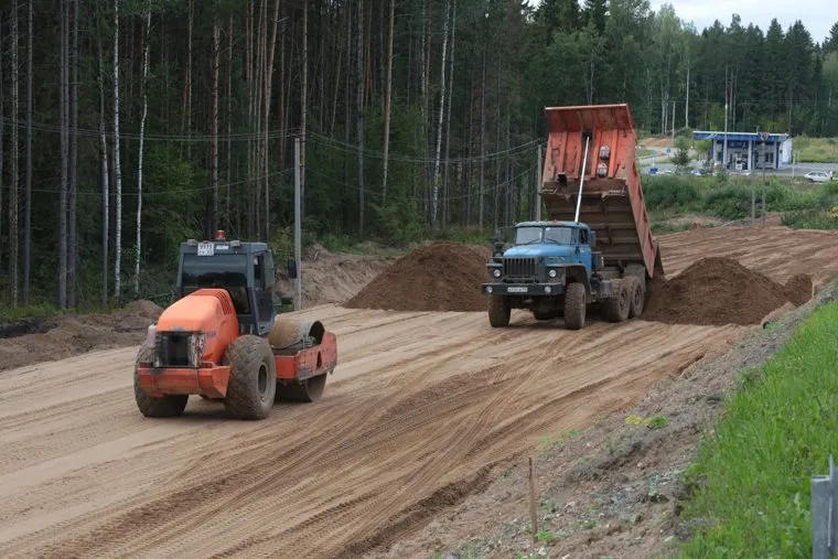 Автомобильная пробка на восточном обходе. Пермь