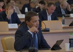 Покинувший ряды эсеров депутат Логинов решил выдвинуться в челябинское ЗСО от ЕР