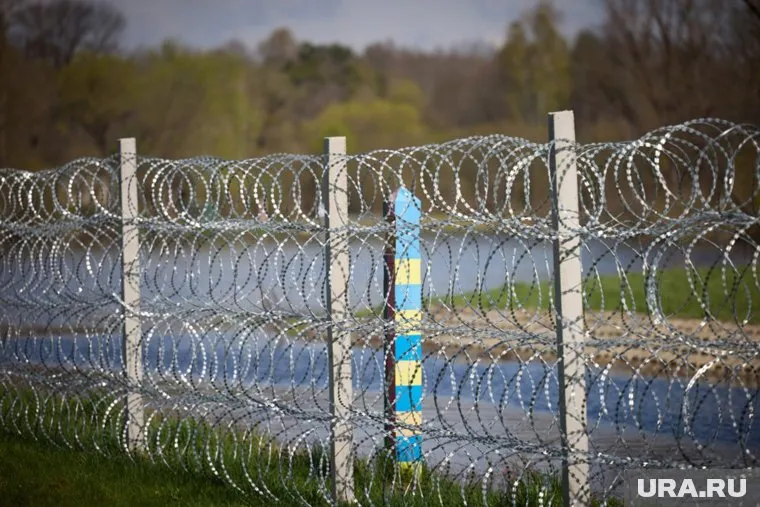 Власти Польши заявили об усилении на границе с соседней Украиной