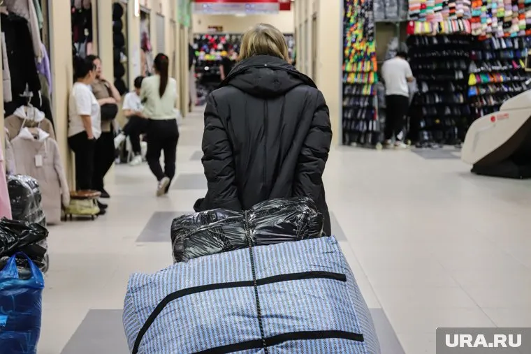 Полицейские приехали в ТЦ «Пекин» после сообщений о том, что там проходит забастовка