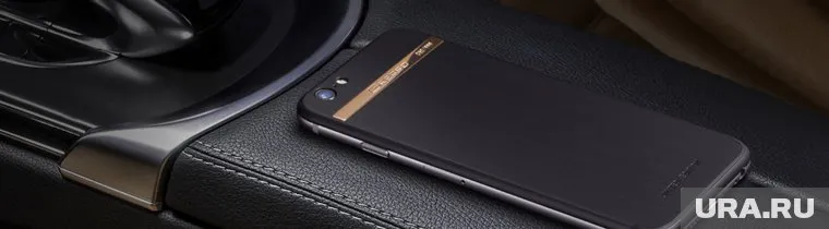 Отец Алексий, оказывается, любит дорогие гаджеты