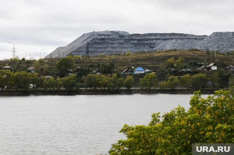 Несчастный случай произошел на предприятии в Сатке (на фото)