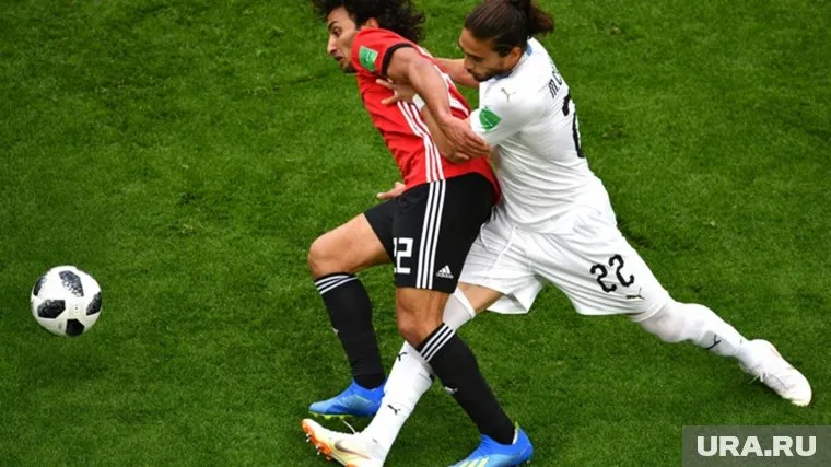 Египтяне и уругвайцы бьются почти на равных