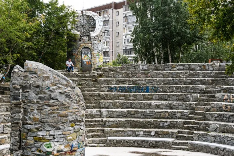 Парки и скверы Екатеринбурга, сквер Первых строителей МЖК