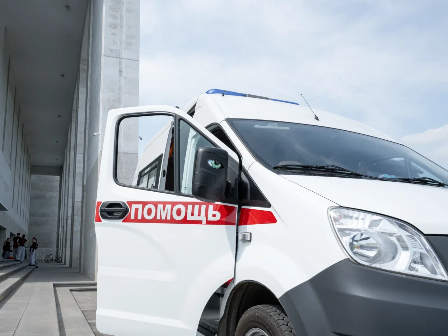 В Прикамье ребенок выпал из окна школы